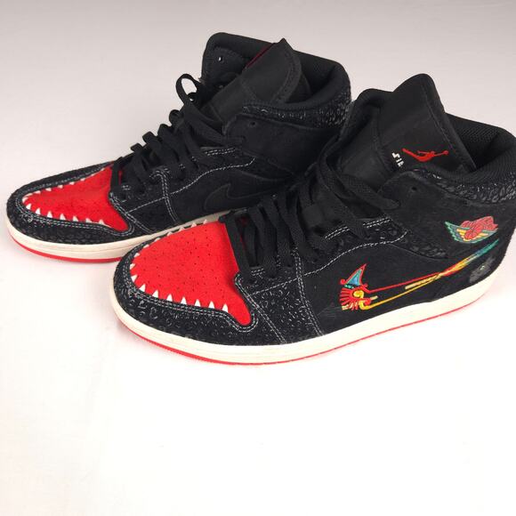 Air Jordan 1 Mid Siempre Familia Mens 10 Black Red DN4904-001 Jordan 1 Mid